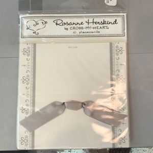 Rosanne Herskind Cross-My-Heart placecards